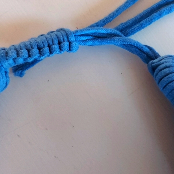 Cotton necklace - Picture 3 of 3